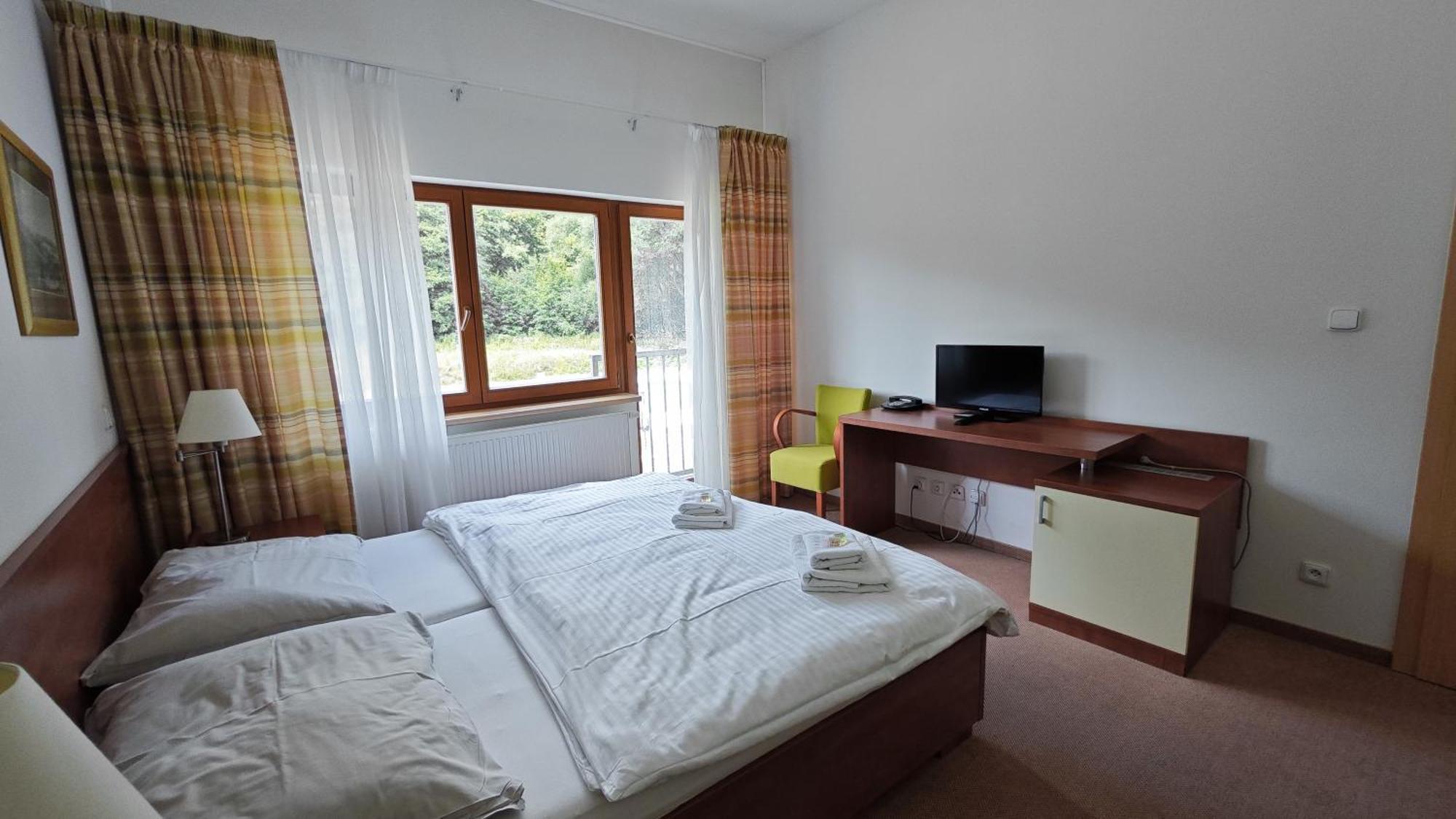Geyserpark Village Karlovy Vary Eksteriør bilde
